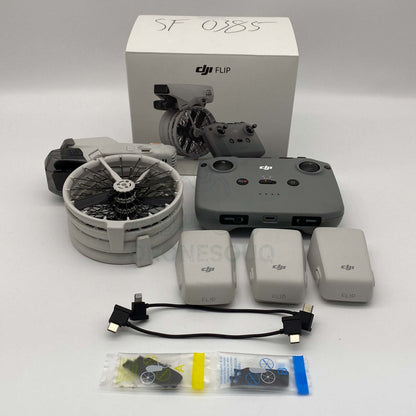 DJI Flip Standard Remote Fly More Combo with Care Refresh - Very Good (90% New)
