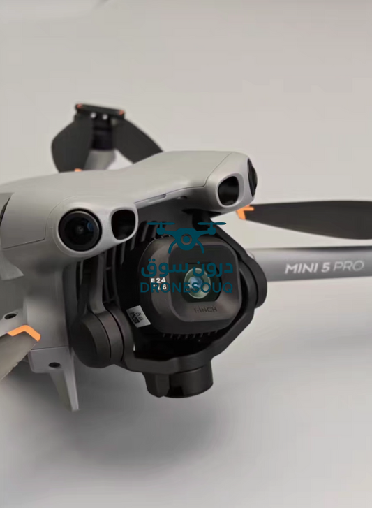 طائرة بدون طيار قابلة للطي DJI Mini 5 Pro بدقة 4K (طائرة بدون طيار فقط) - شاشة CMOS مقاس 1 بوصة، استشعار عوائق بزاوية 360 درجة، مدى 20 كم، ActiveTrack 360 
